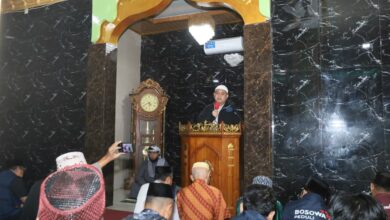 Lewat Salat Subuh, Wali Kota Makassar Rajut Sinergi dengan Masyarakat