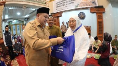 Safari Ramadan di Manggala, Munafri Serukan Makmurkan Masjid dan Perkuat Kolaborasi