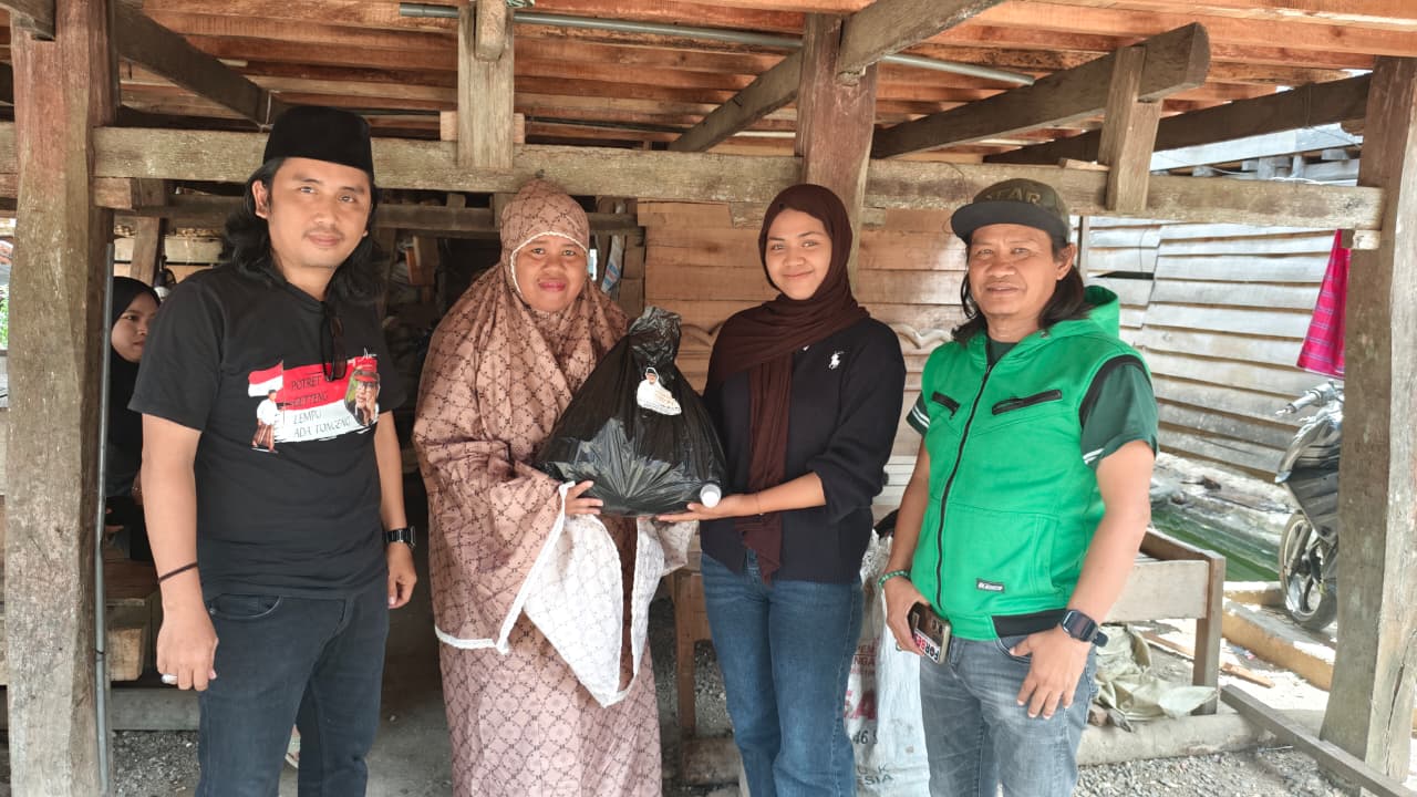 Sambut Ramadan 2026 KPB Bone Baksos, Bagikan Sembako ke Marbot Masjid dan Warga Kurang Mampu