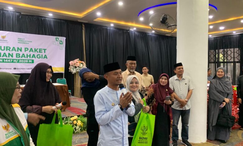 Dampingi Bupati Bone BAZNAS Salurkan Bantuan Kepada 150 Para Penyandang Disabilitas