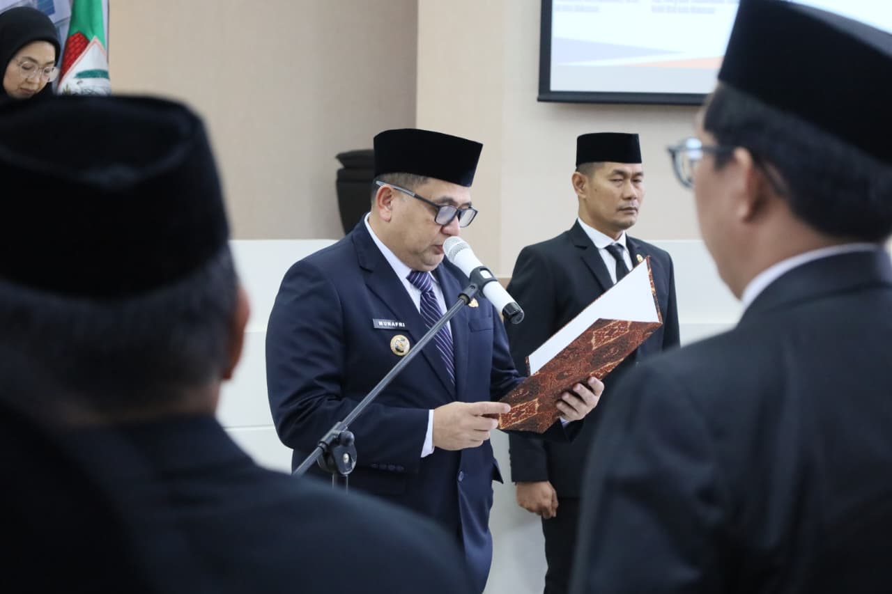 Lantik 27 Pejabat, Wali Kota Makassar Tekankan Percepatan Pembangunan