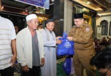 Safari Ramadan di Tamalanrea, Munafri: Masjid Harus Jadi Pusat Solusi Sosial