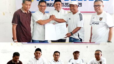 KONI Sulteng Resmi Serahkan SK Kepengurusan KONI Kota Palu