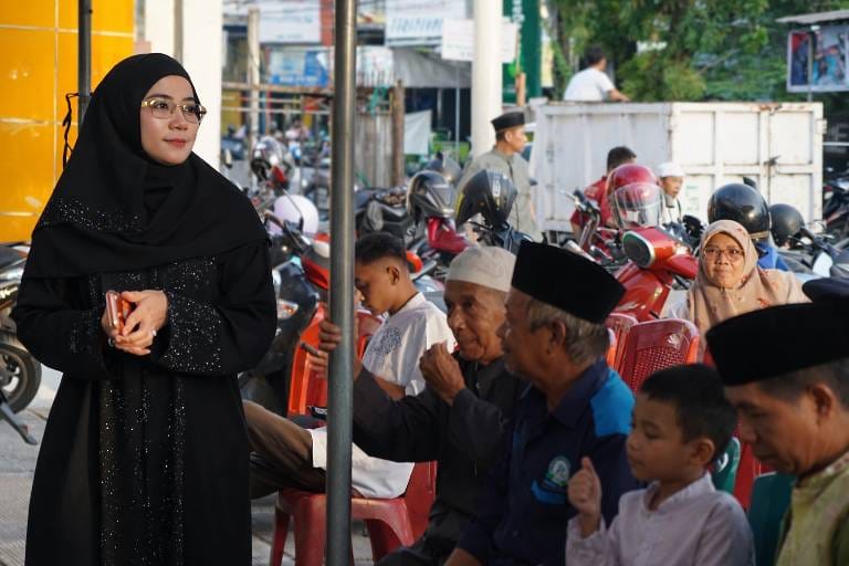 Gelar Buka Puasa Bersama, Umiyati Ajak Warga Perkuat Kebersamaan