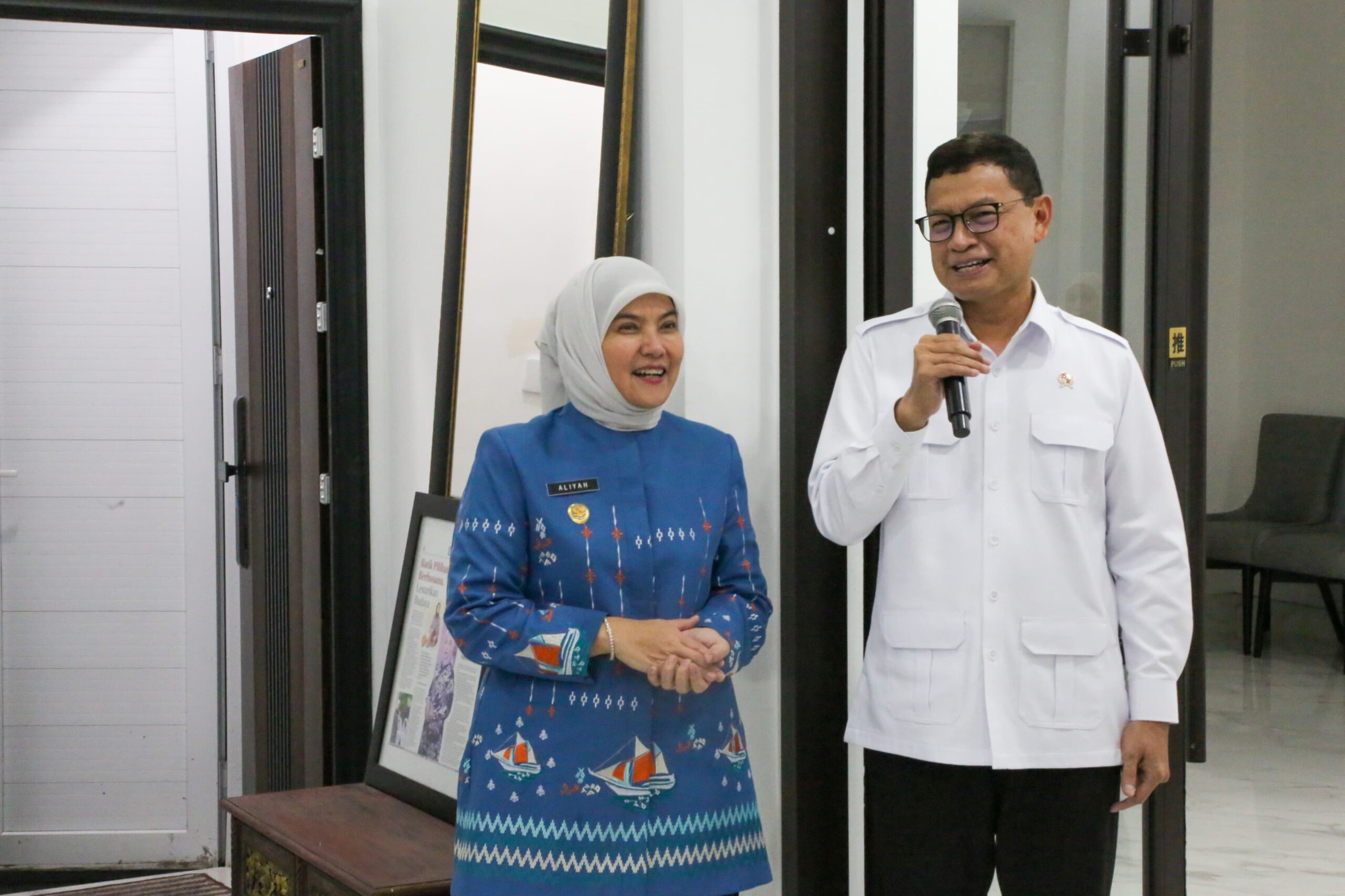 Buka Puasa Bersama di Makassar, Kepala BPOM RI Apresiasi Kiprah Aliyah Mustika Ilham