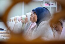 Wakil Wali Kota Makassar Tarawih Bersama Warga di Masjid Nurul Jihad Toddoppuli