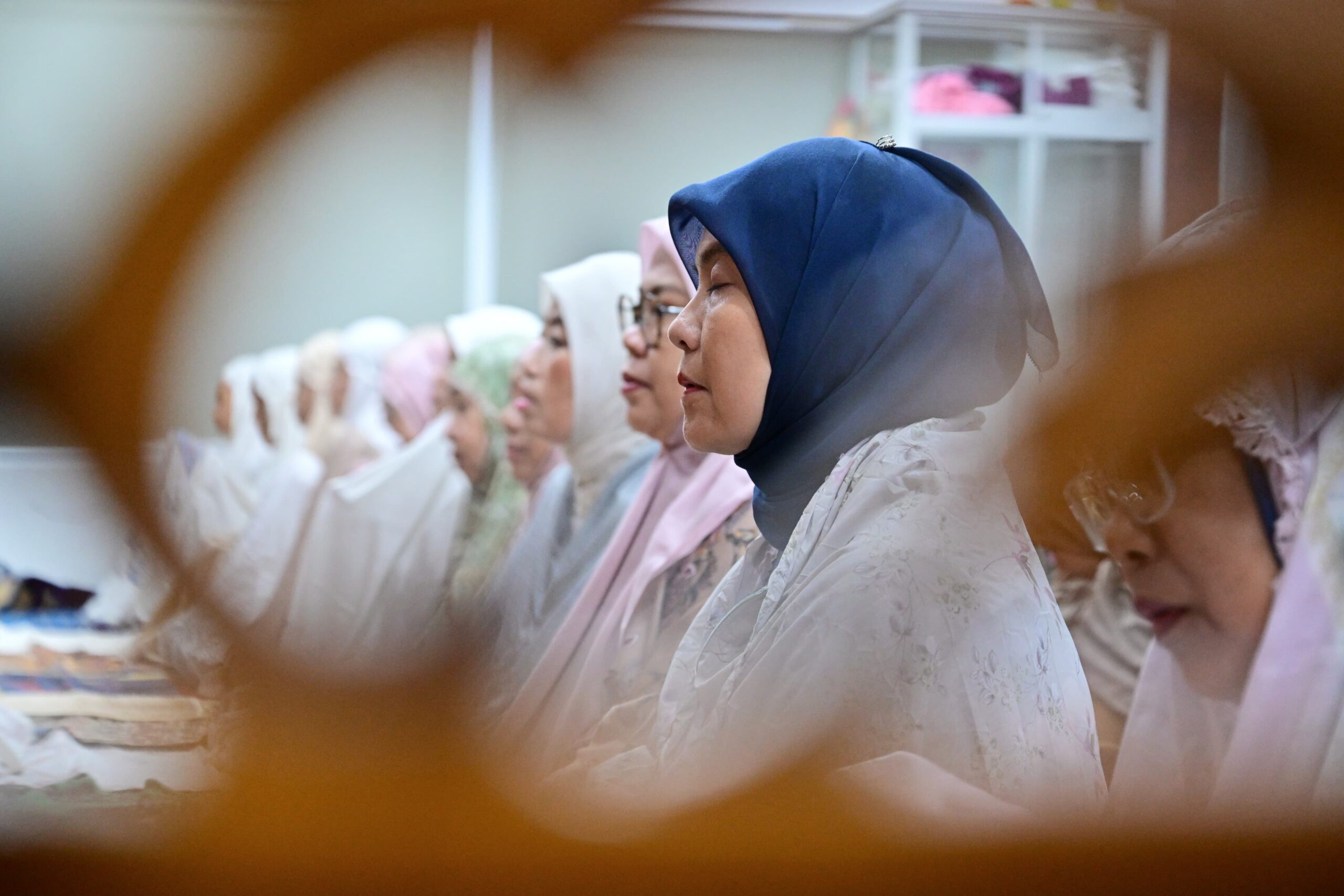 Wakil Wali Kota Makassar Tarawih Bersama Warga di Masjid Nurul Jihad Toddoppuli