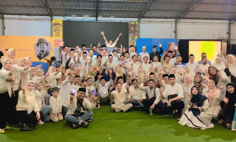 Pererat Silaturahmi, Alumni SMAN 6 Makassar Angkatan 2002 Gelar Buka Puasa Bersama