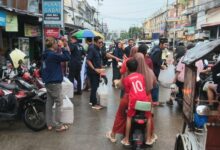 NasDem Kota Makassar Berbagi Takjil kepada Masyarakat di Dua Kecamatan