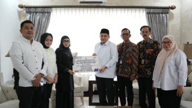 Pemkot Makassar dan Taspen Berikan Santunan Kematian untuk Ahli Waris Andi Muhammad Yasir