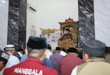 Salat Tarawih Bersama Warga, Munafri Bahas Banjir dan Pembangunan di Manggala