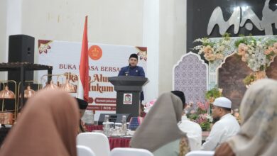 Buka Puasa Bersama Alumni FH Unhas, Munafri Bahas Agenda Program Pasca-Ramadan