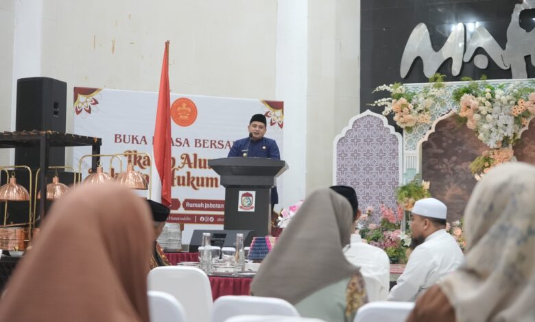 Buka Puasa Bersama Alumni FH Unhas, Munafri Bahas Agenda Program Pasca-Ramadan