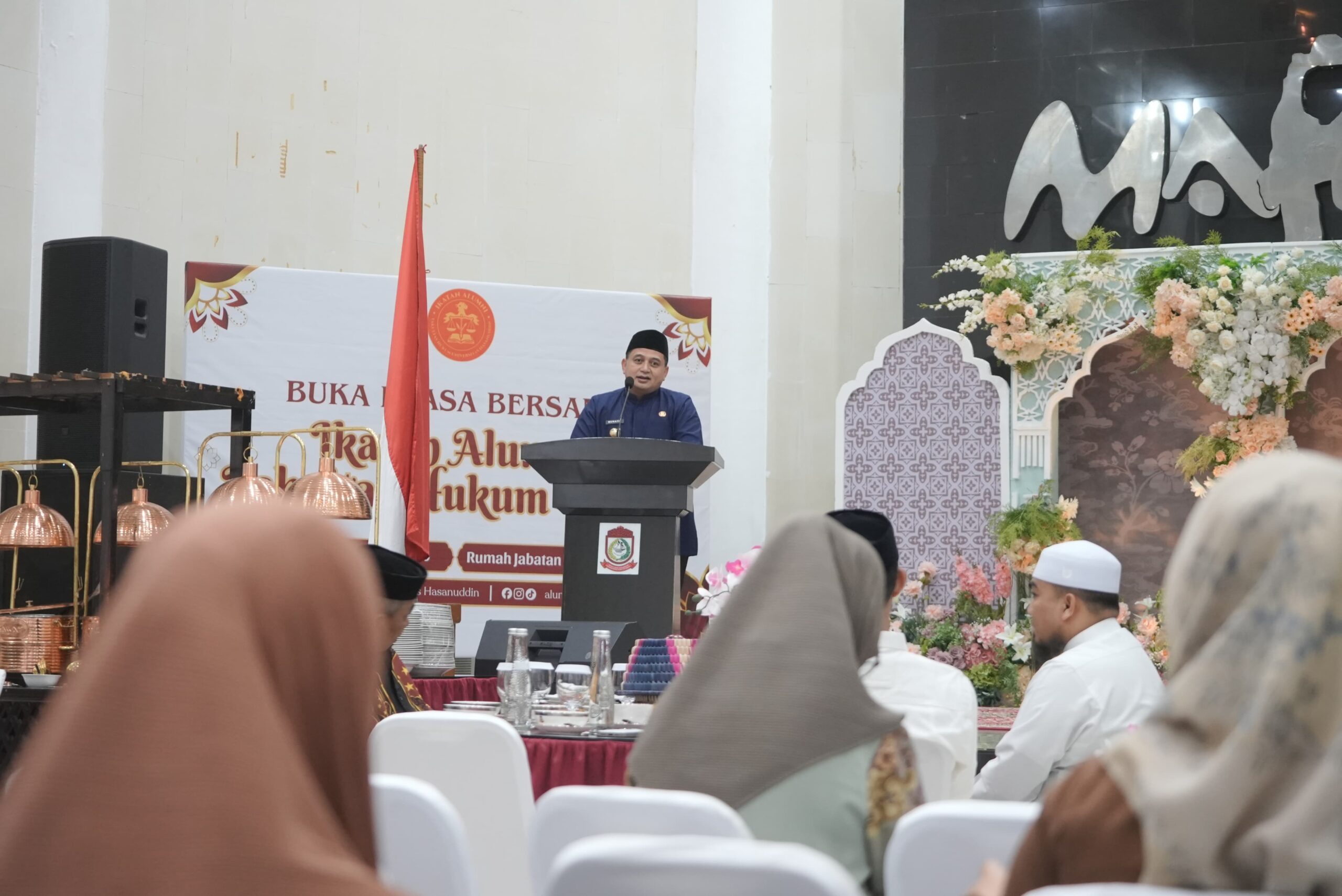 Buka Puasa Bersama Alumni FH Unhas, Munafri Bahas Agenda Program Pasca-Ramadan