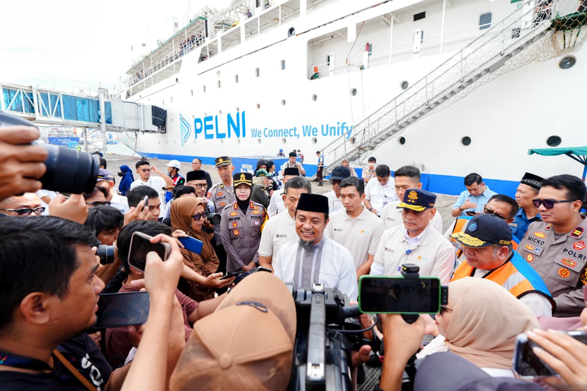 Gubernur Sulsel Lepas Pemudik Program PLN Jalur Laut Rute Makassar-Surabaya dan Bau-Bau