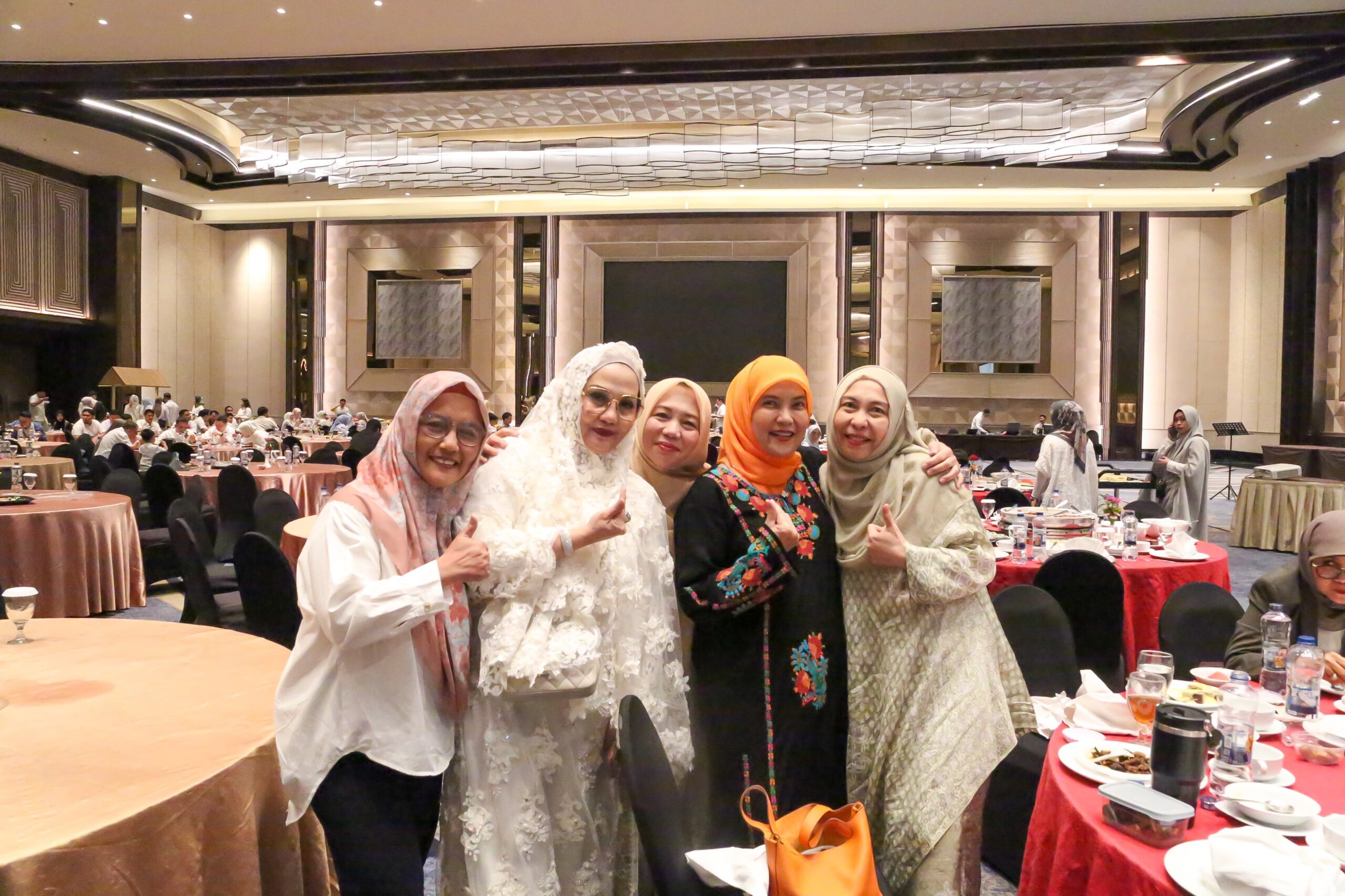 Wakil Wali Kota Makassar Aliyah Mustika Ilham Hadiri Tasyakuran dan Buka Puasa Bersama Haerani Rasyid di Hotel Claro