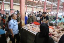 Bupati Lutim Pantau Langsung Harga Sembako dan Stok Bahan Bakar Menjelang Lebaran