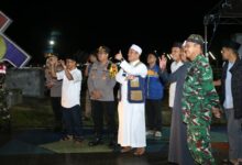 Desa Baruga dan Damkar Juara Takbir Keliling Lutim