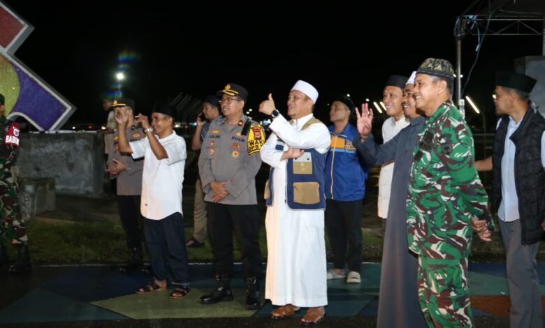 Desa Baruga dan Damkar Juara Takbir Keliling Lutim