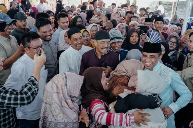 Warga Bahagia Hadiri Halalbihalal Gubernur Anwar Hafid di Wosu