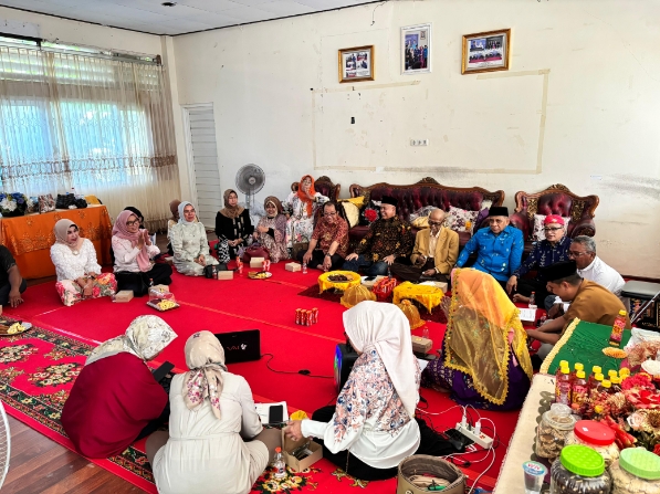 Forum Komunikasi Pemangku Adat Sulteng Matangkan Persiapan Pelantikan dan Silaturahmi Akbar