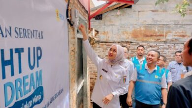 Donasi Pegawai PLN Hadirkan 2.533 Sambungan Listrik Gratis Keluarga Prasejahtera