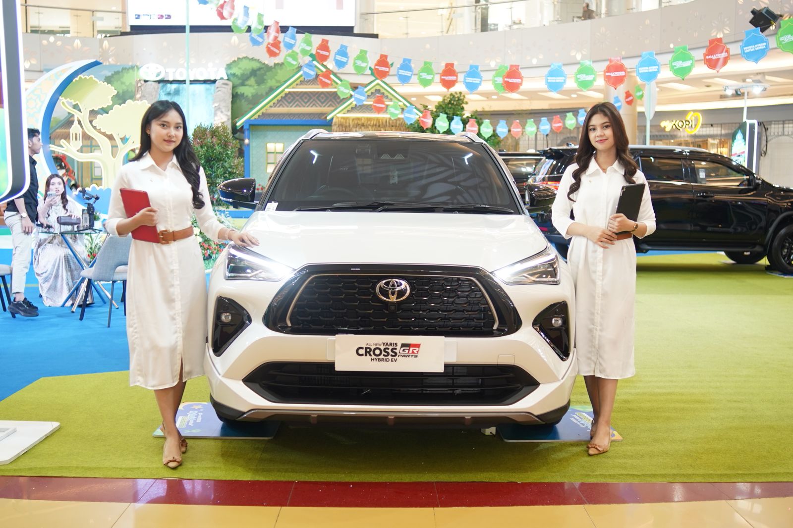 Mengapa Toyota Hybrid Kini Jadi Pilihan Utama Keluarga Indonesia? Ini Alasannya