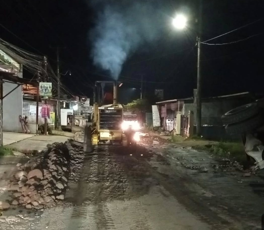 Gubernur Sulsel Pastikan Penanganan Darurat Jalan Rusak Moncongloe, Talud dan Aspal Disiapkan
