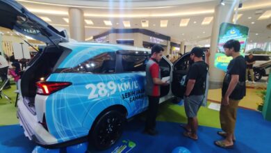 “test drive New Veloz Hybrid EV di dealer Kalla Toyota Makassar”