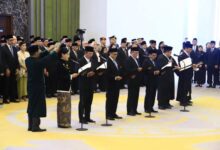 Sunarto Lantik 7 Anggota Dewan Komisioner OJK, Era Baru Pengawasan Keuangan Dimulai