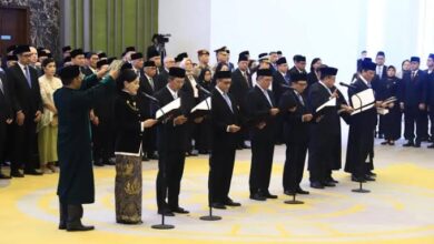 Sunarto Lantik 7 Anggota Dewan Komisioner OJK, Era Baru Pengawasan Keuangan Dimulai