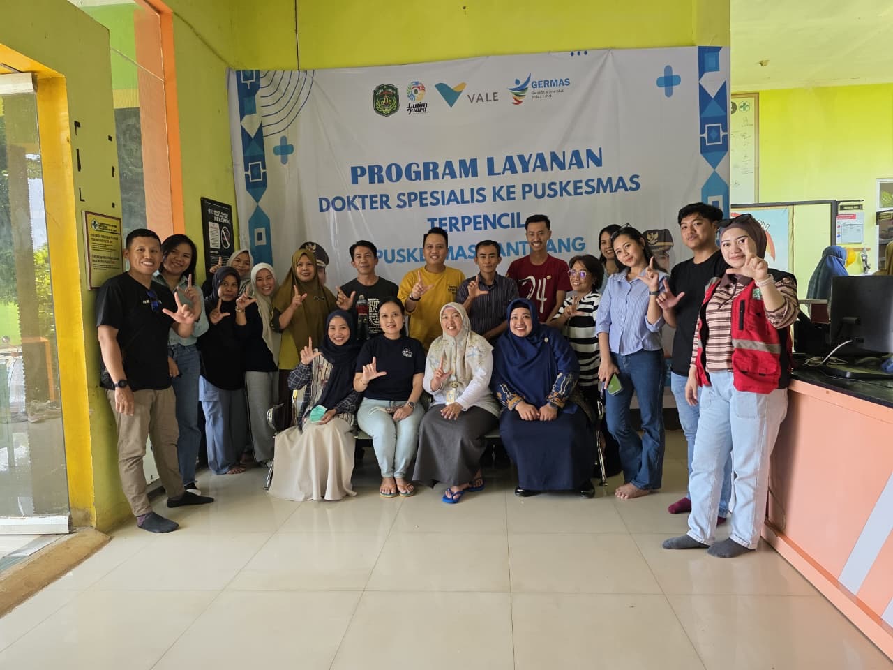 Pemkab Lutim Hadirkan Dokter Spesialis ke Bantilang dan Mahalona