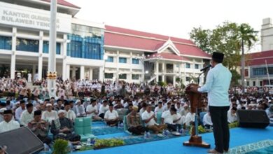 Puluhan Ribu Warga Hadiri Bukber Sulteng Nambaso di Jalan Samratulangi Palu