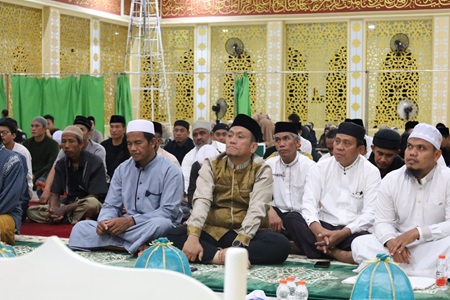 Peringatan Nuzulul Qur’an di Masjid Babul Khawer Luwu Timur Berlangsung Khidmat