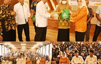 Wakili Wali Kota Asisten III Setda Palu Hadiri Penyerahan Bantuan Baznas ke Tenaga Honorer