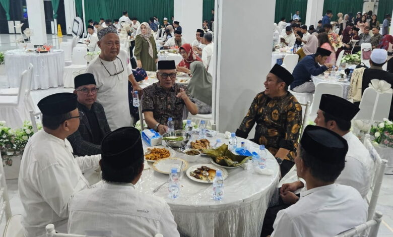Pemkab Lutim dan Diaspora Bukber di Makassar, KKLT Dorong Sinergi Pembangunan Daerah