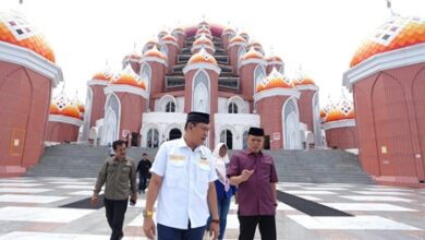 Perbaikan Masjid 99 Kubah Dilakukan Bertahap, DPRD Sulsel Tinjau Lapangan