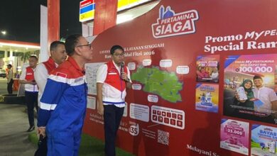 Pastikan Kesiapan BBM Arus Mudik 2026, Komisaris Utama Pertamina Tinjau SPBU Rest Area KM 57