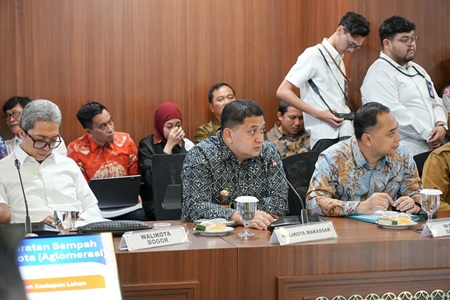 Wali Kota Makassar Ikuti Rakortas Nasional Percepatan Implementasi PSN dan PSEL Bersama Menko Pangan