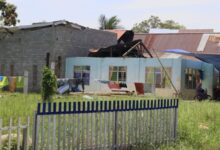 Bupati Lutim Irwan Pastikan Bantuan Perbaikan Rumah Korban Puting Beliung Segera Tersalur