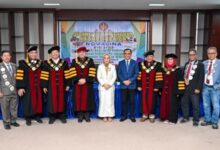 Sekprov Sulteng Resmi Menyandang Gelar Doktor, Gubernur Anwar Hafid Jadi Penguji Kehormatan di Sidang Ujian Promosi