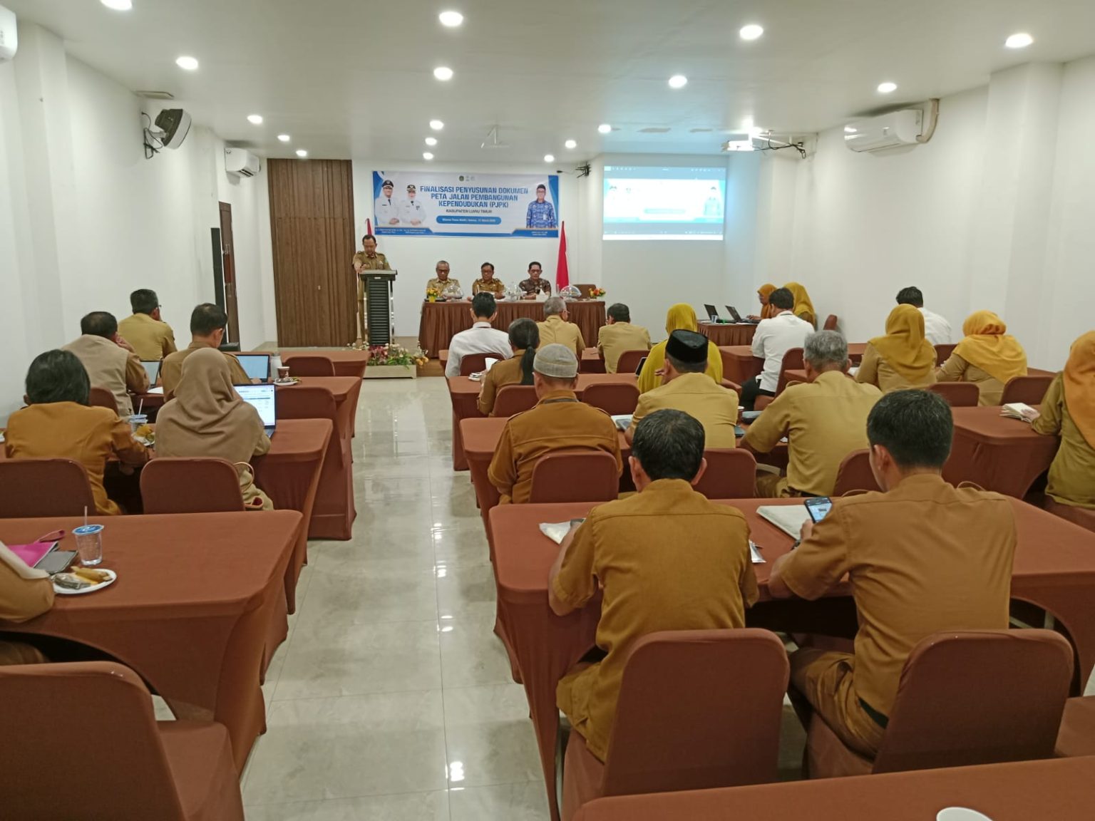 Finalisasi PJPK Luwu Timur: Perkuat Arah Pembangunan Kependudukan Lima Tahun ke Depan