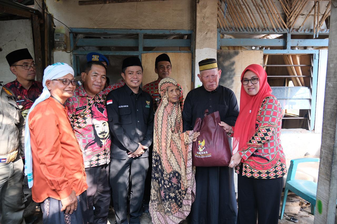 Tinjau Keluarga Miskin Ekstrem, Bupati Gowa Pastikan Intervensi Tepat Sasaran