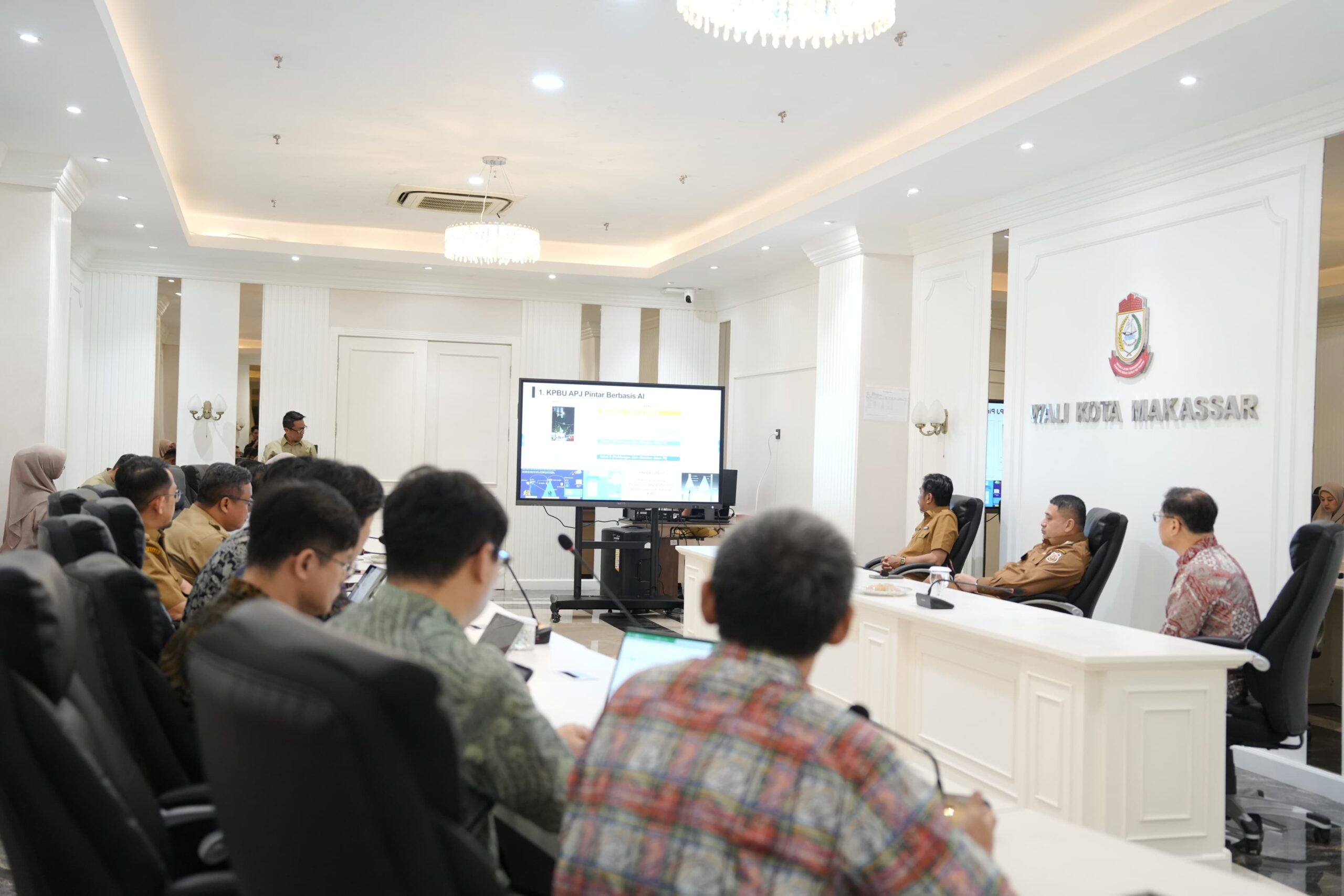 Munafri Implementasikan Penerangan Jalan di Kepulauan, Jawab Krisis Listrik Menjadi 24 Jam