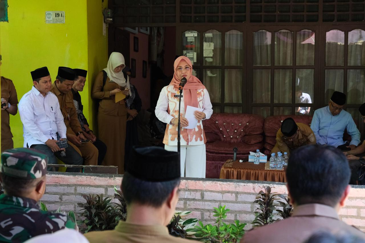 Bupati Gowa Sampaikan Duka Mendalam Kepergian Mantan Camat Bontonompo Periode 2006-2008