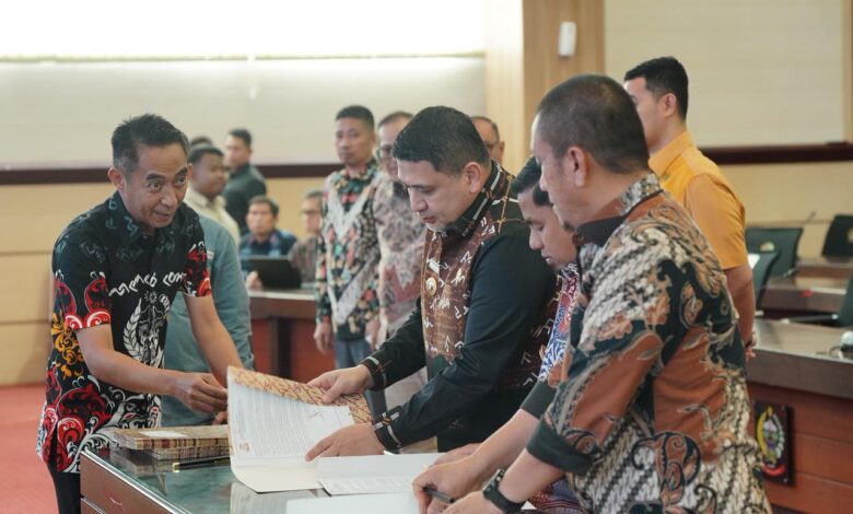 Hadiri Rakor Strategi KIE, Wali Kota Munafri Tegaskan Komitmen Atasi Sampah Makassar