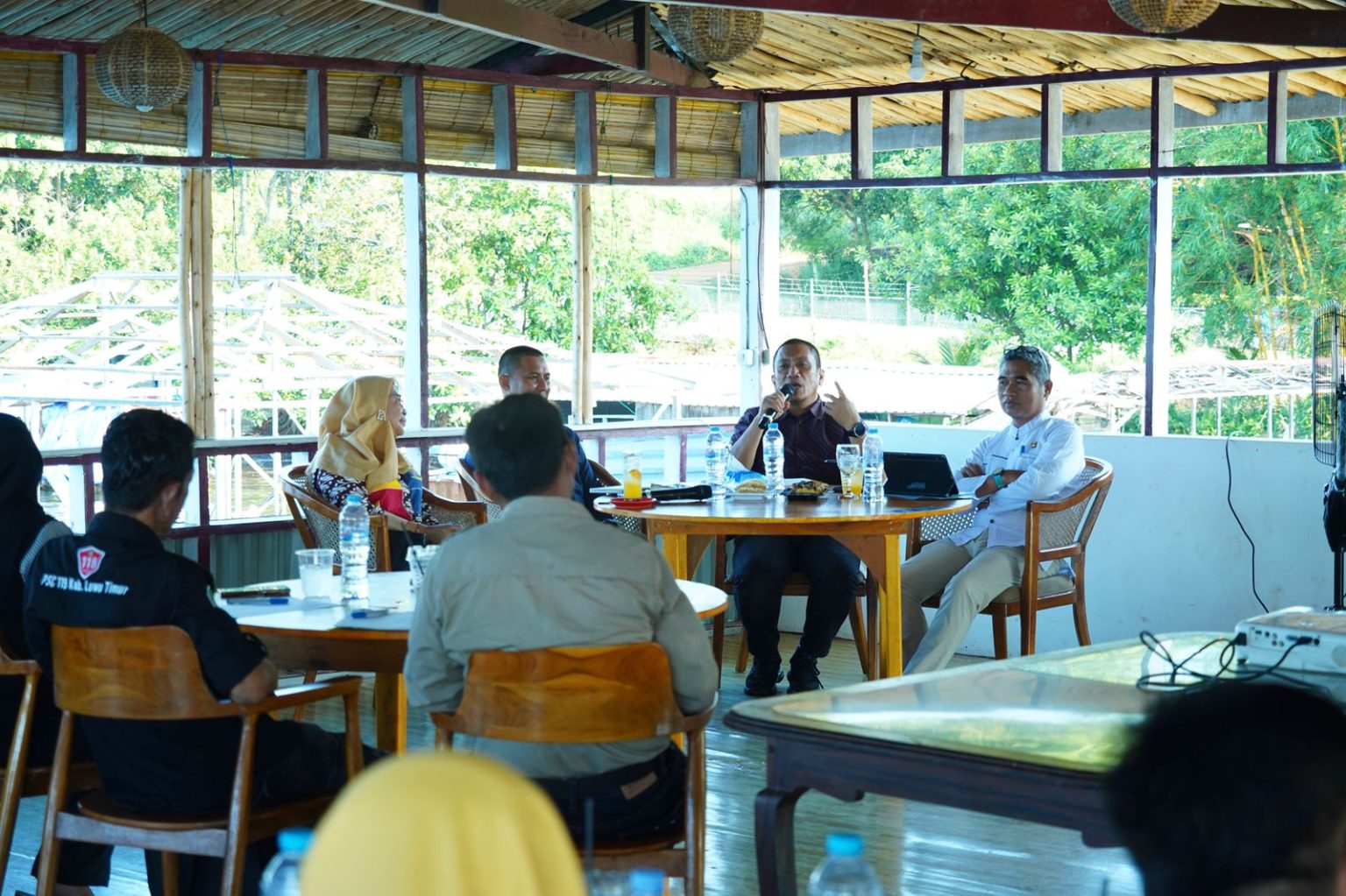 Maksimalkan Pelayanan Kesehatan, Bupati Luwu Timur Irwan Kumpulkan Seluruh Kepala Puskesmas