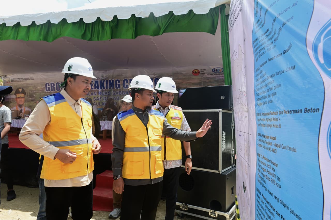 Gubernur Sulsel Groundbreaking Pembangunan Jalan Sabbang-Tallang dan Tallang-Sae, Akses Menuju Seko Terus Dikebut 