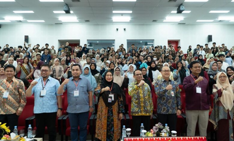 OJK Bekali 350 Mahasiswa Unri soal Risiko dan Peluang Pembiayaan Digital