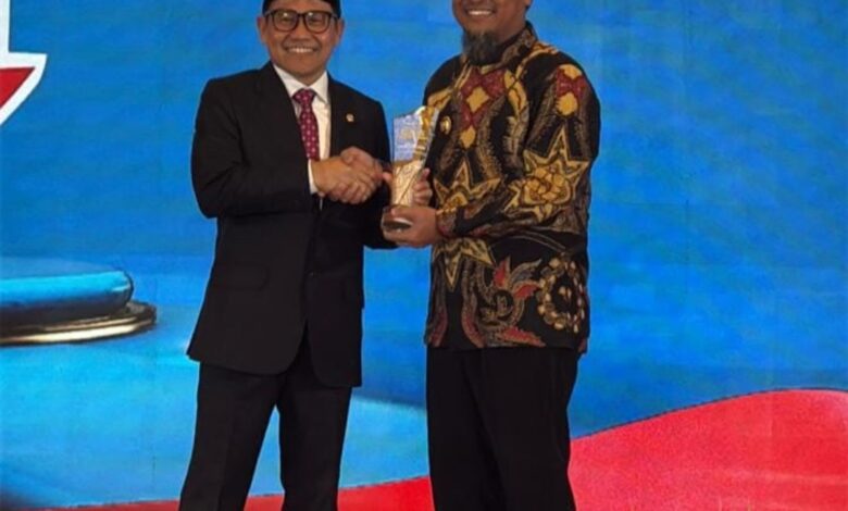 Gubernur Sulsel Terima Penghargaan Nasional, Bukti Nyata Keberhasilan Program Infrastruktur Multiyears